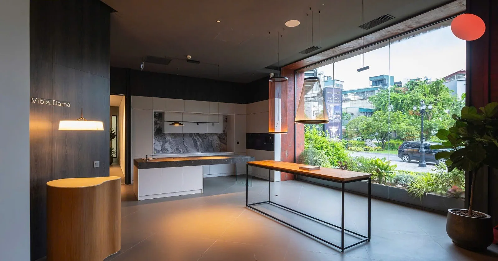 Cung cấp – Thiết kế – Thi Công Dự án Showroom Nội Thất